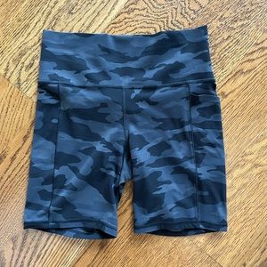Athleta Salutation Stash Pocket II 7” Biker Short